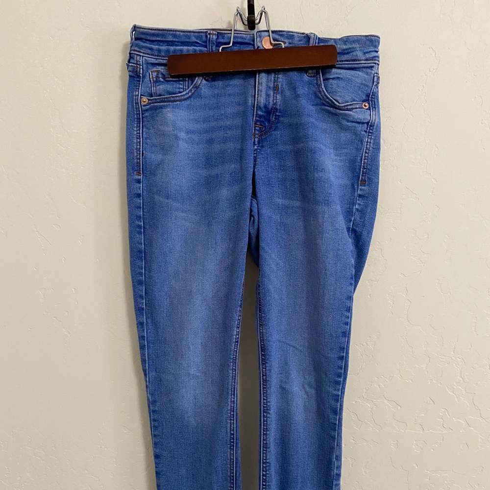 Super cute skinny jeans